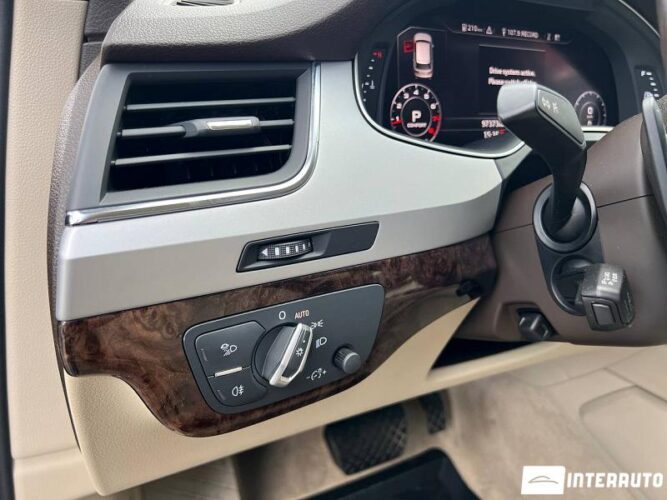 Audi Q7 52 interauto-car