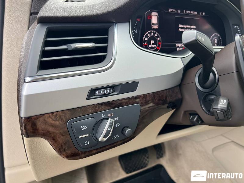 Audi Q7 27 automobil-interauto
