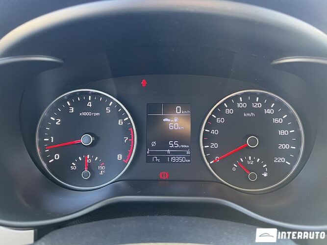 Kia Rio X-Line 37 interauto-car