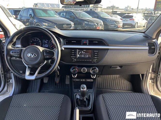 Kia Rio X-Line 35 interauto-car