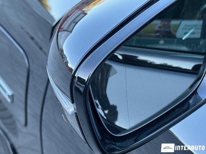 BMW 530e 56 interauto-car