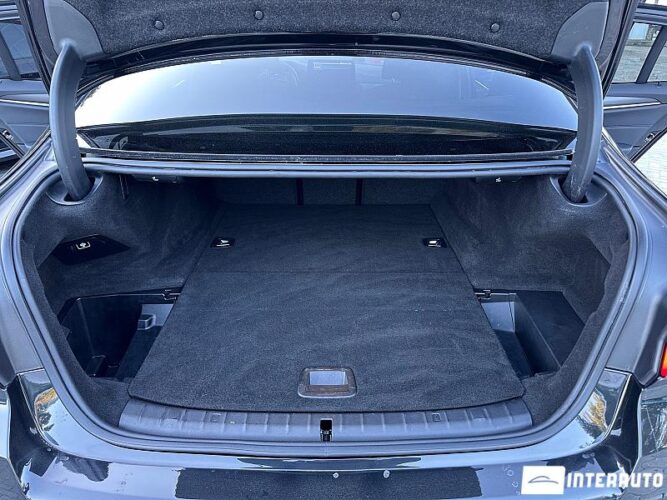 BMW 530e 52 interauto-car