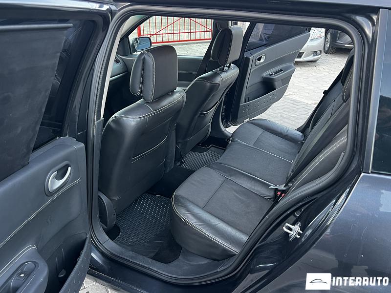 Renault Megane 18 automobil-interauto