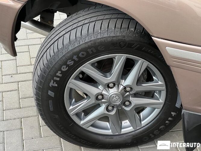 Toyota Land Cruiser 45 interauto-car