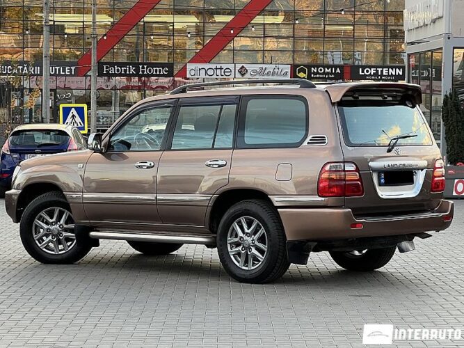 Toyota Land Cruiser 34 interauto-car