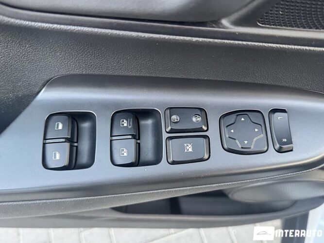 Hyundai Kona 54 interauto-car