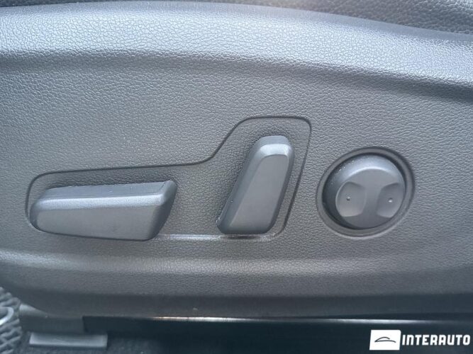 Hyundai Kona 55 interauto-car