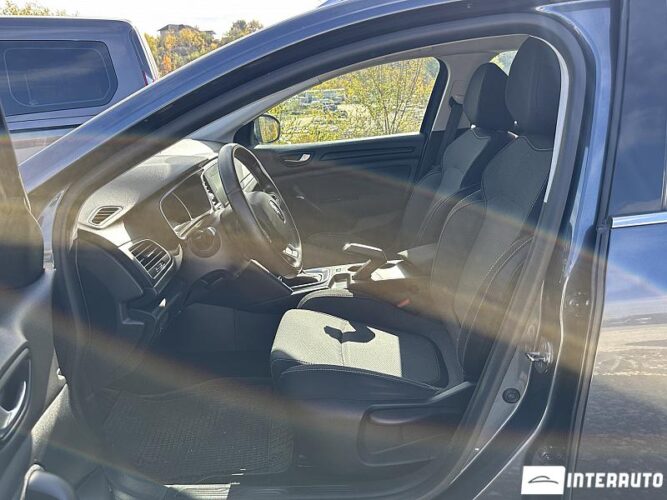 Renault Megane 30 interauto-car