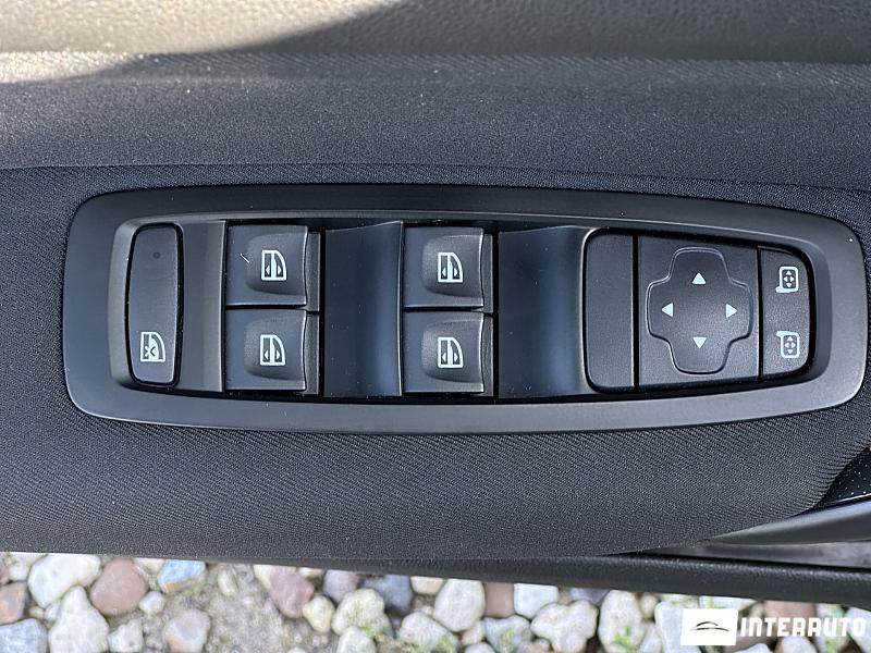 Renault Megane 25 automobil-interauto