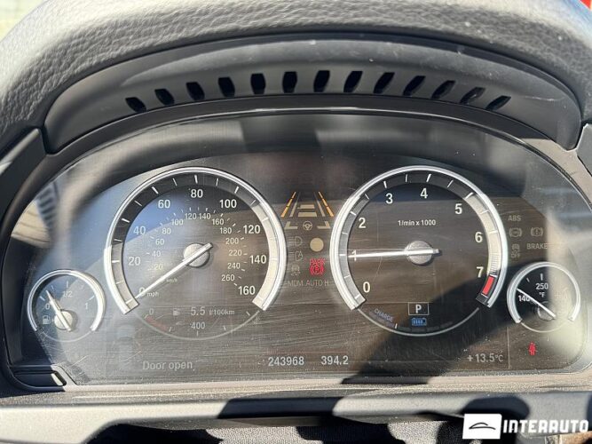 BMW X5 4.0e 45 interauto-car