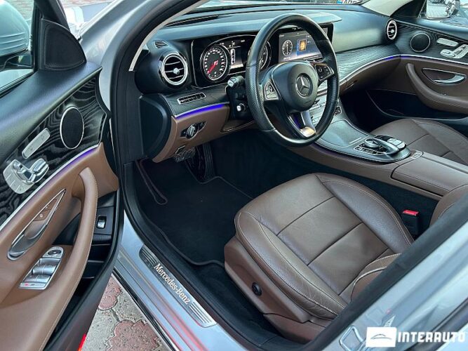Mercedes E 220 40 interauto-car