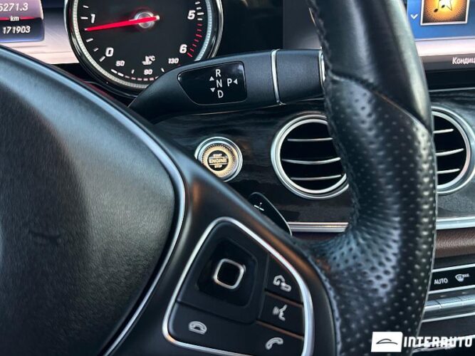 Mercedes E 220 47 interauto-car