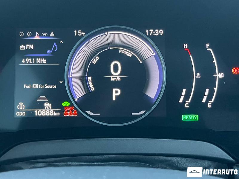 Lexus RX 350h 18 automobil-interauto