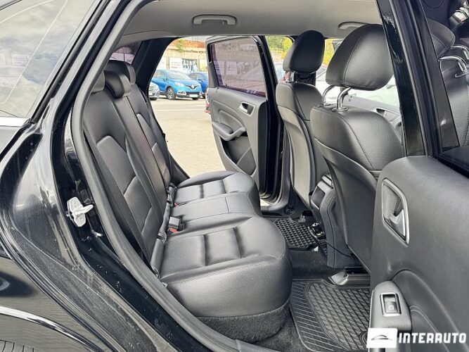 Mercedes B 200 38 interauto-car