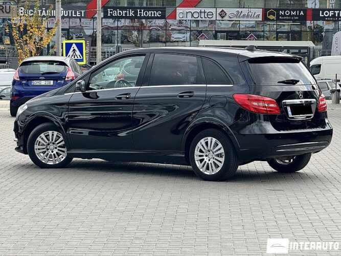 Mercedes B 200 30 interauto-car