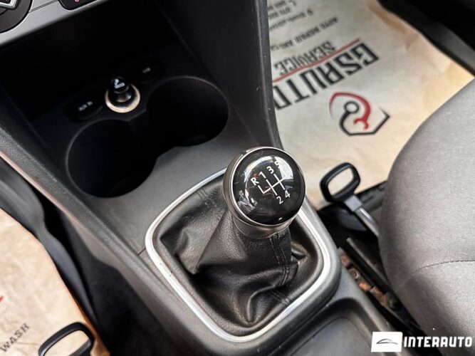 volkswagen Polo 2016