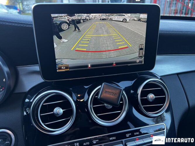 Mercedes C 220 37 interauto-car