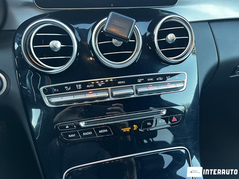 Mercedes C 220 21 automobil-interauto
