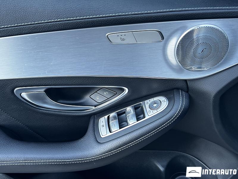 Mercedes C 220 25 automobil-interauto