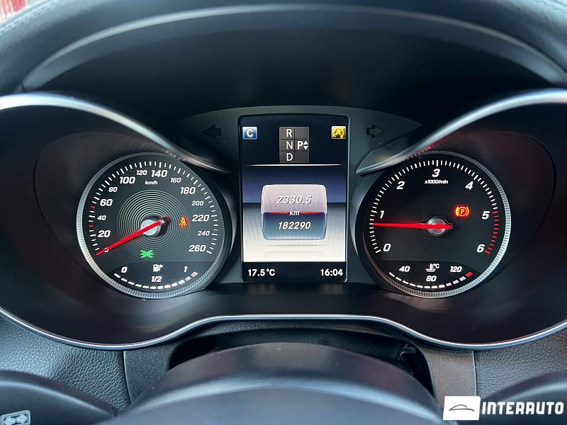 Mercedes C 220 19 automobil-interauto