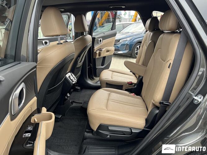 Kia Sorento 50 interauto-car