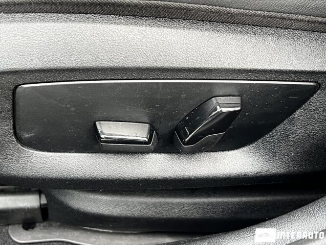 BMW 520 44 interauto-car