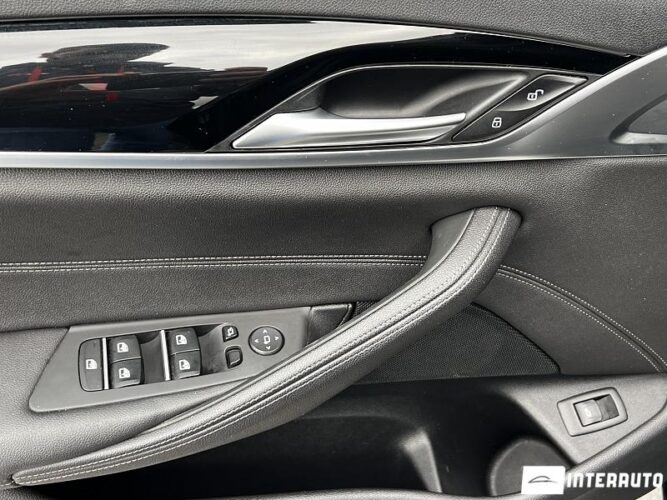 BMW 520 43 interauto-car