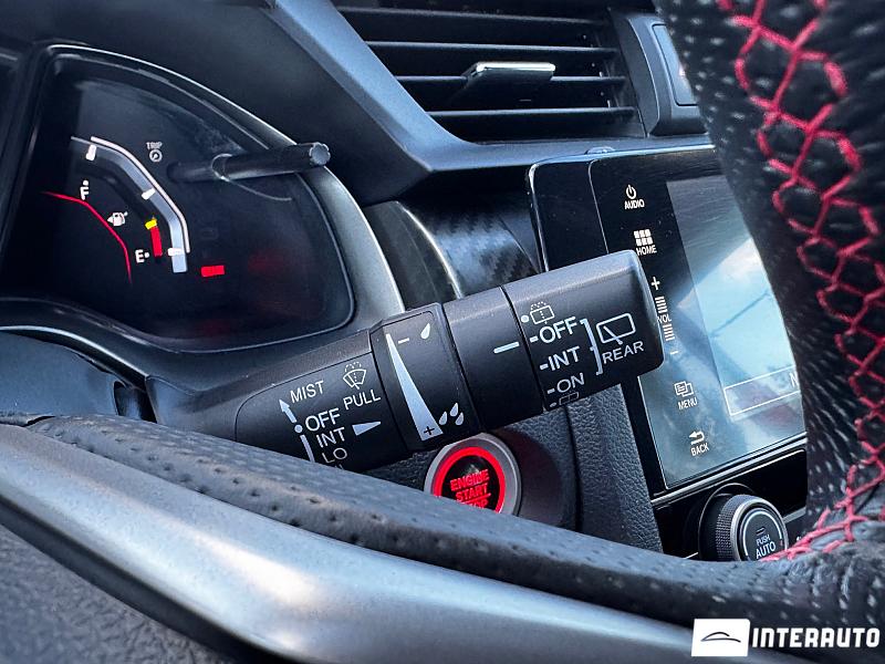 Honda Civic Type R 27 automobil-interauto