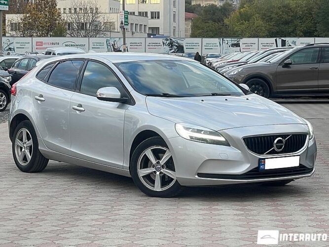 Volvo V 40 31 interauto-car