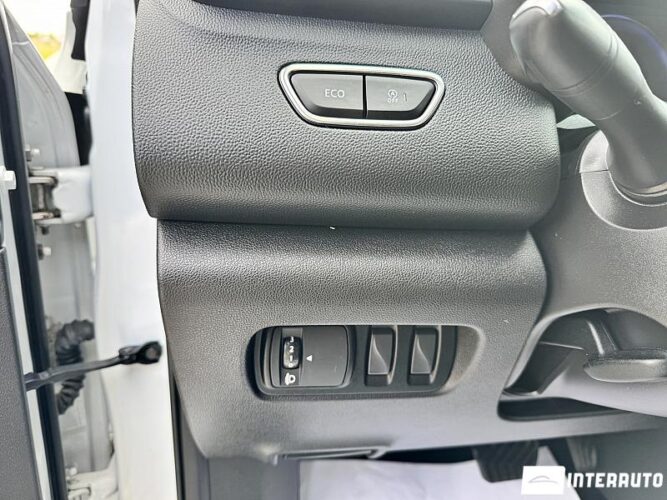 Renault Kadjar 46 interauto-car