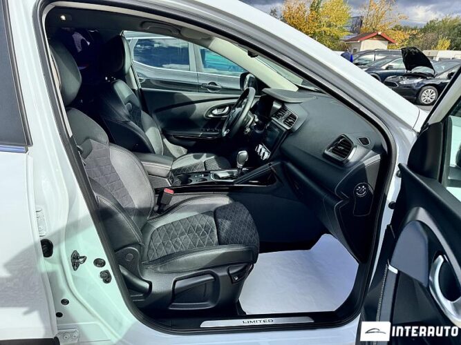 Renault Kadjar 38 interauto-car