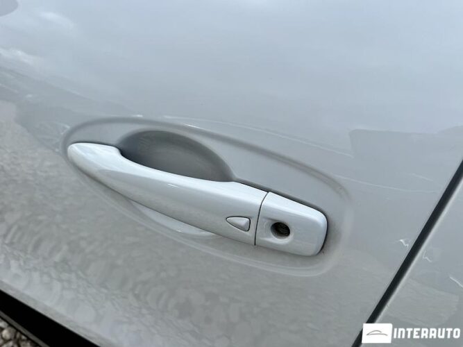 Renault Kadjar 50 interauto-car