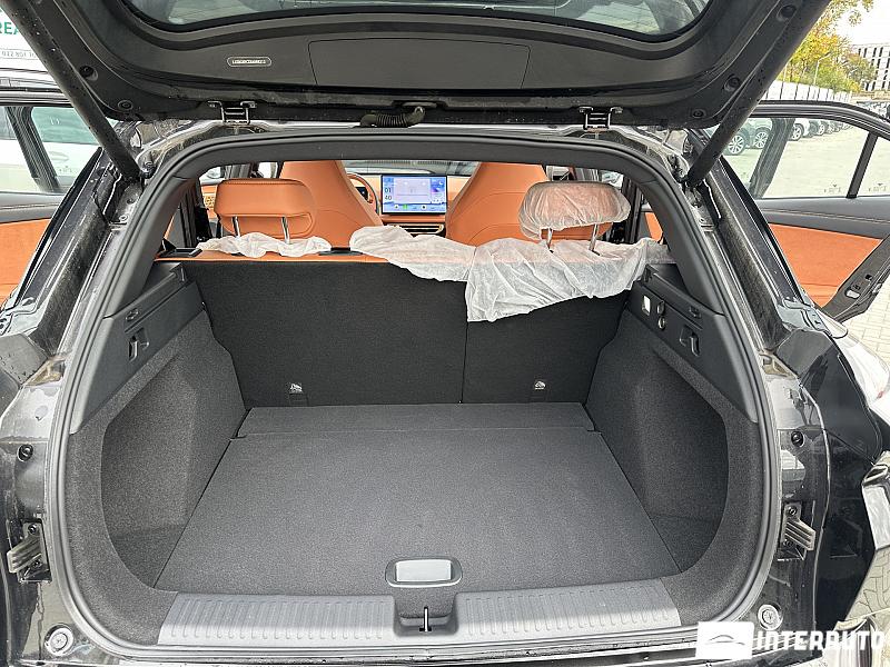 Neta X 27 automobil-interauto