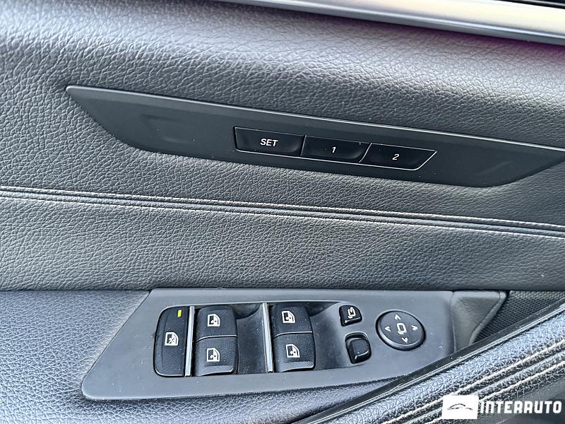 BMW 530 33 automobil-interauto
