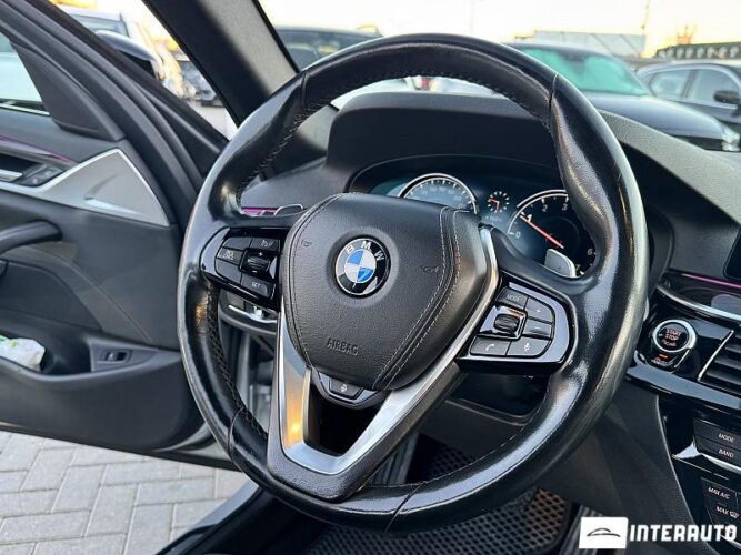 BMW 530 44 interauto-car