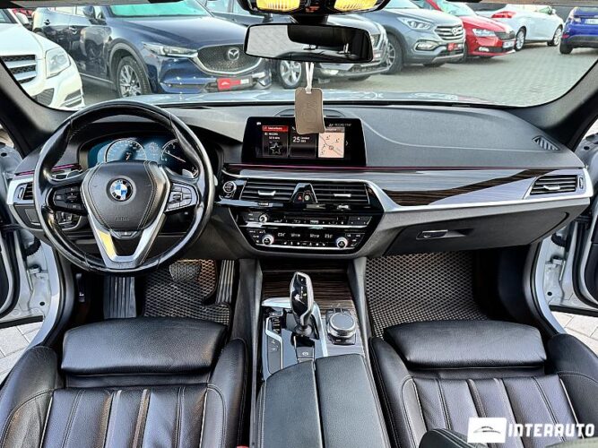 BMW 530 42 interauto-car