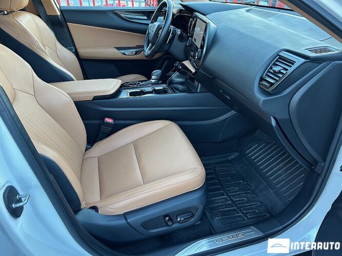 Lexus NX 350H 45 interauto-car