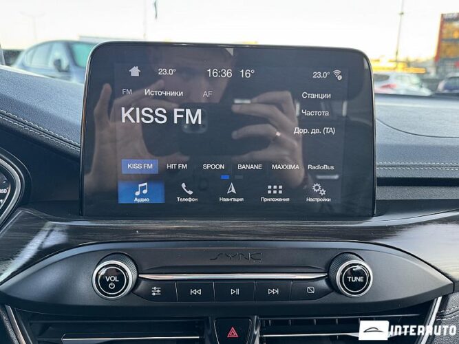 Ford Focus 52 interauto-car