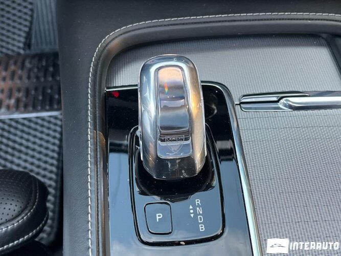 Volvo XC 90 70 interauto-car