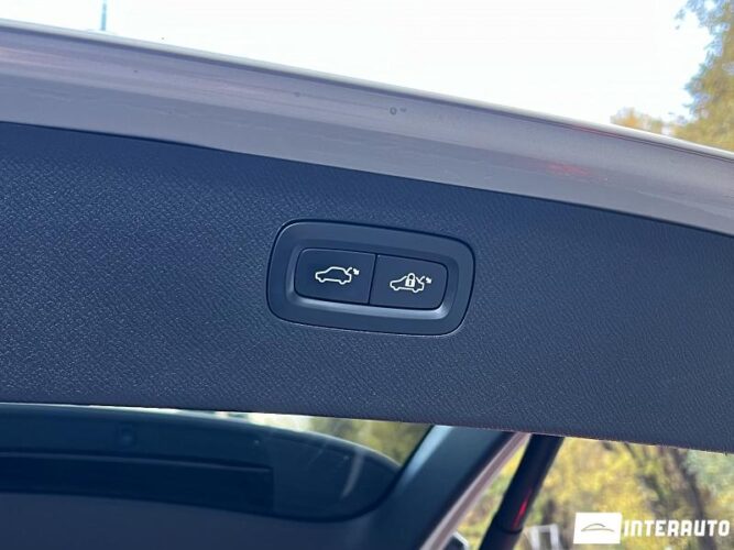 Volvo XC 90 79 interauto-car