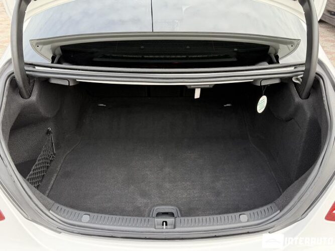 Mercedes E 200 55 interauto-car