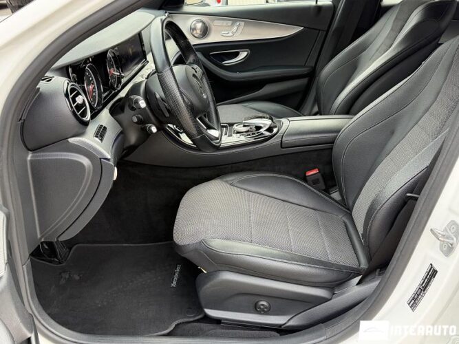 Mercedes E 200 40 interauto-car