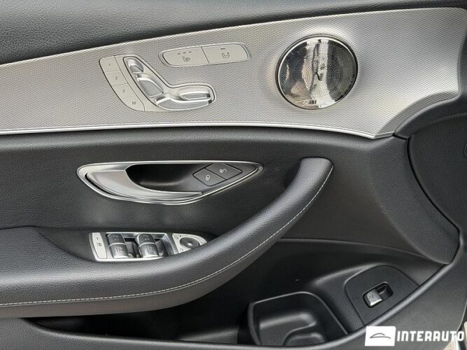 Mercedes E 200 41 interauto-car