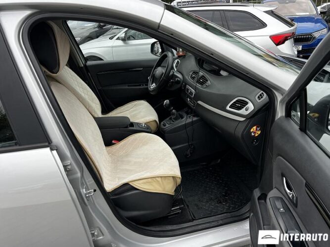 Renault Grand Scenic 39 interauto-car