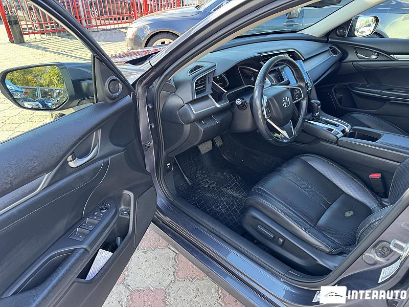 Honda Civic 15 automobil-interauto