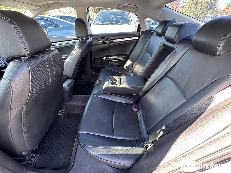 Honda Civic 24 automobil-interauto