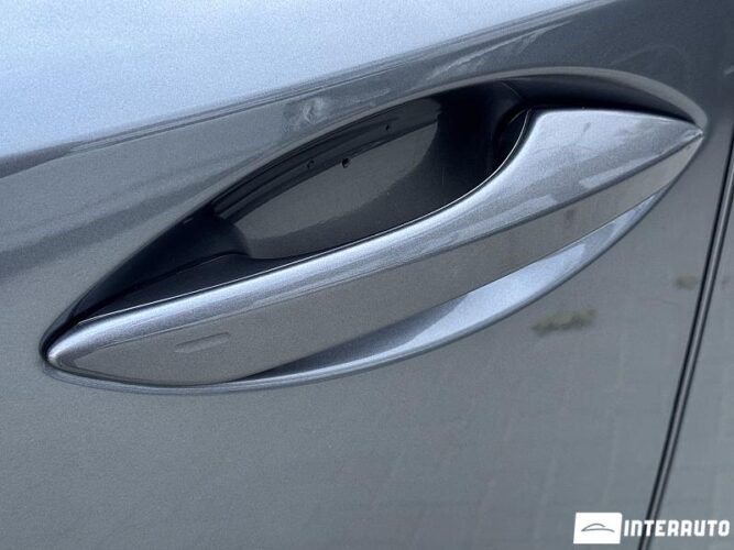 Lexus NX 300 55 interauto-car