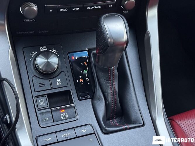 Lexus NX 300 49 interauto-car