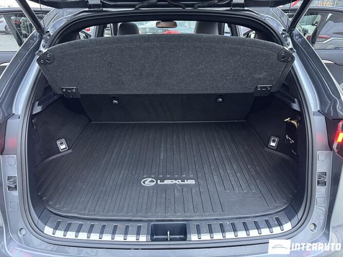 Lexus NX 300 63 interauto-car