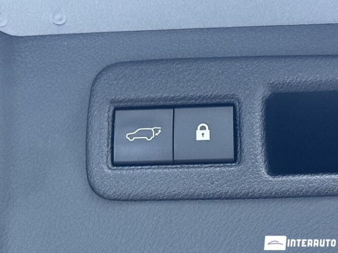 Lexus NX 300 62 interauto-car